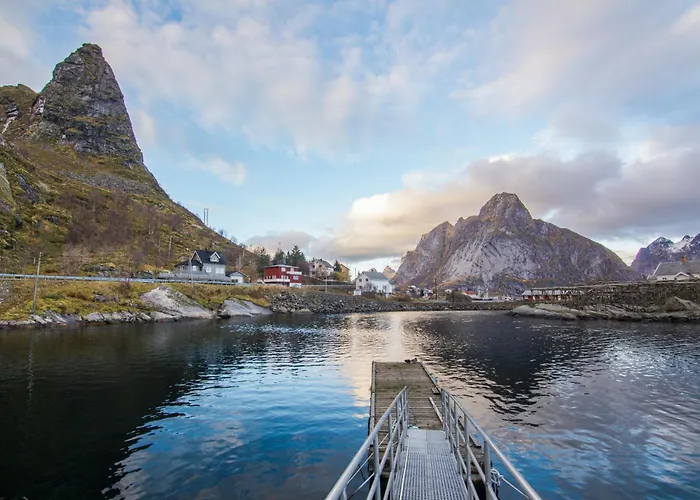 Magnusbua, Traditional Rorbu In Reine, Lofoten Ferienhaus *